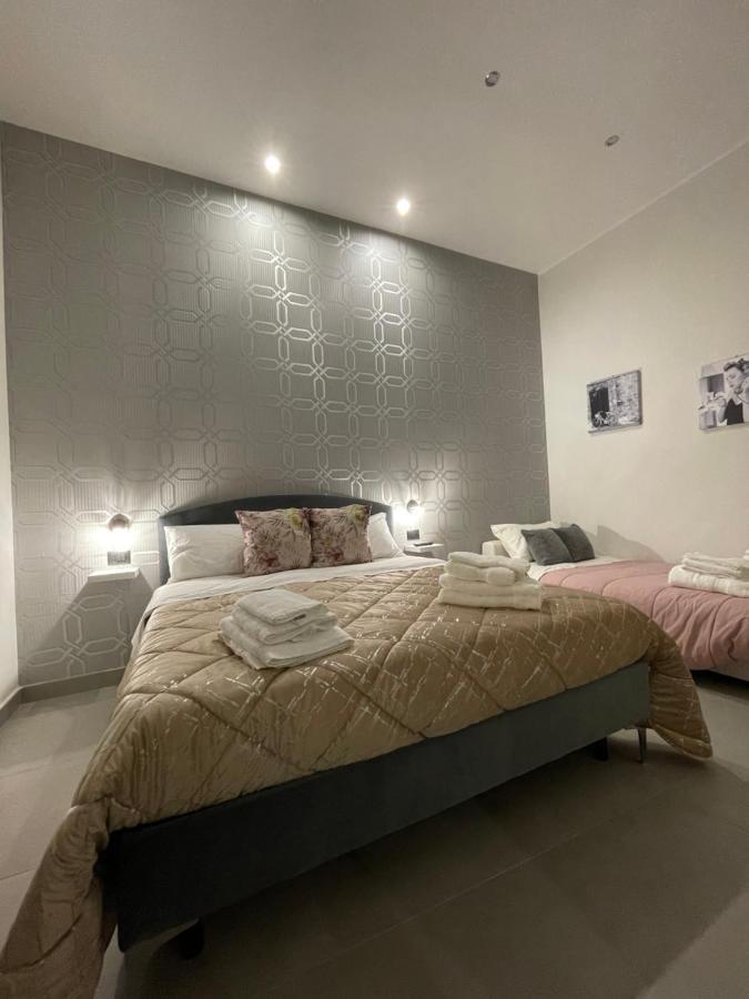 Casa Vacanza Carme Naples Extérieur photo